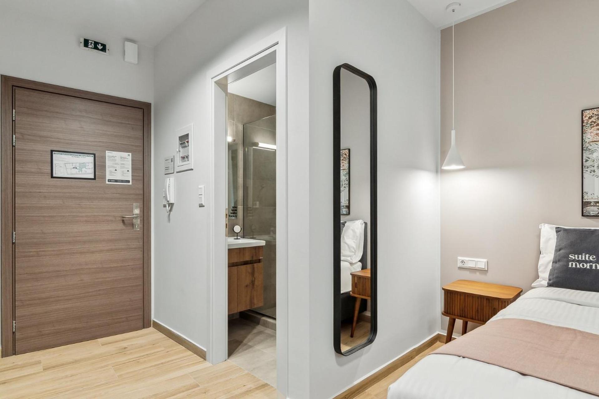 Limehome Athens Solonos City Center Ngoại thất bức ảnh