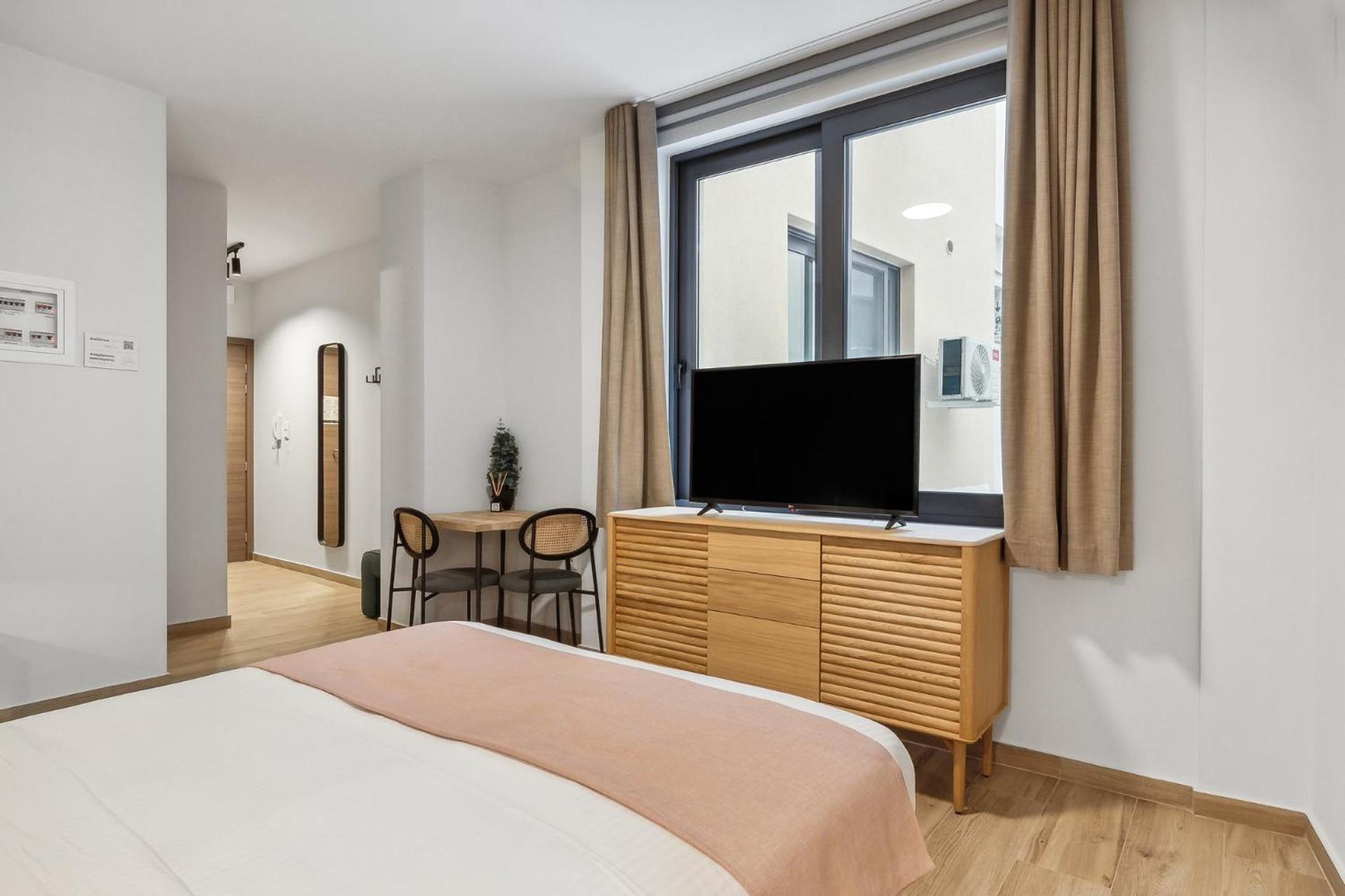 Limehome Athens Solonos City Center Ngoại thất bức ảnh