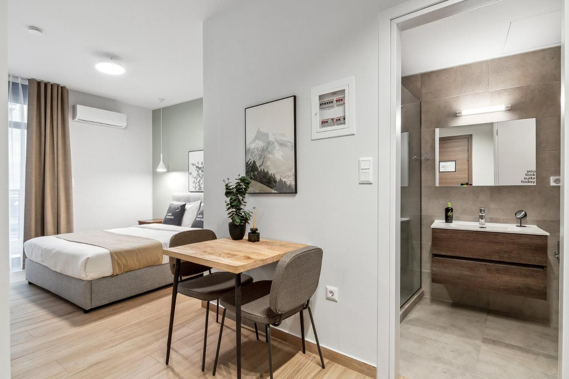 Limehome Athens Solonos City Center Ngoại thất bức ảnh