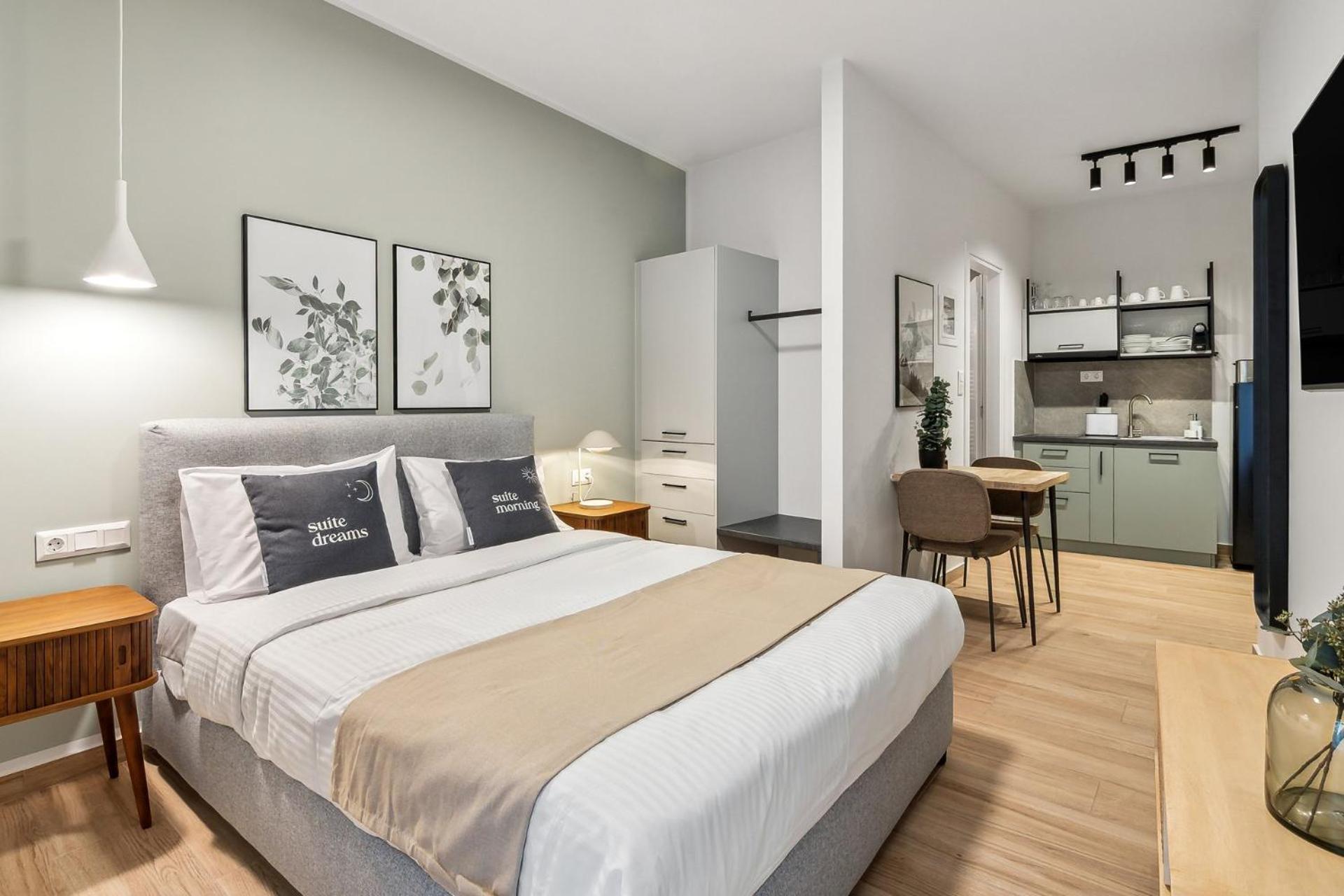 Limehome Athens Solonos City Center Ngoại thất bức ảnh
