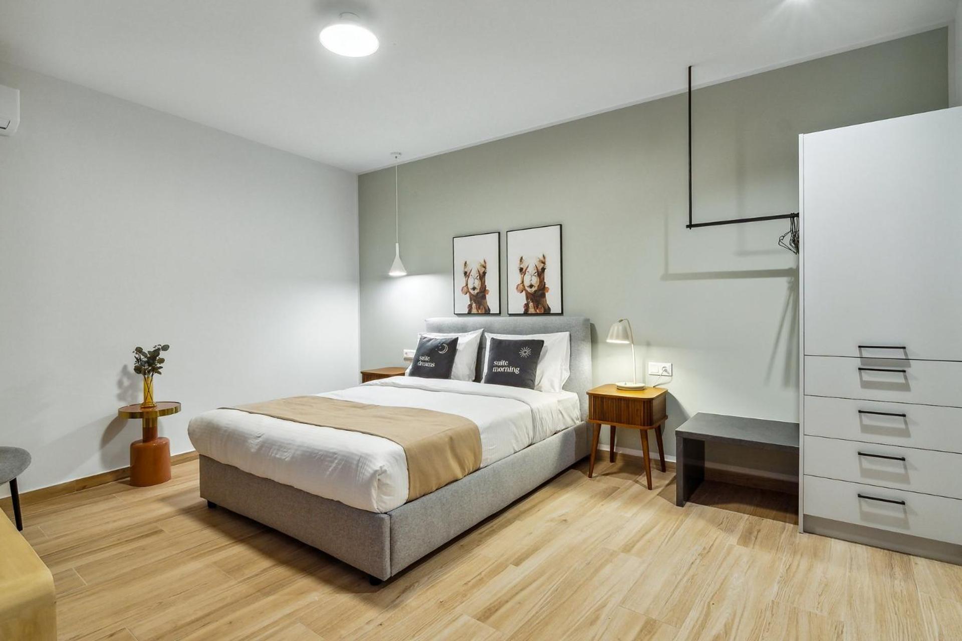 Limehome Athens Solonos City Center Ngoại thất bức ảnh