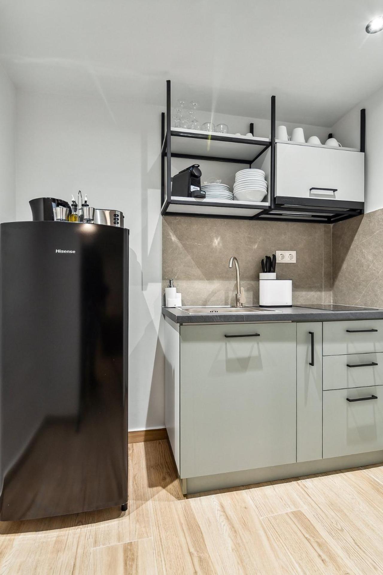 Limehome Athens Solonos City Center Ngoại thất bức ảnh