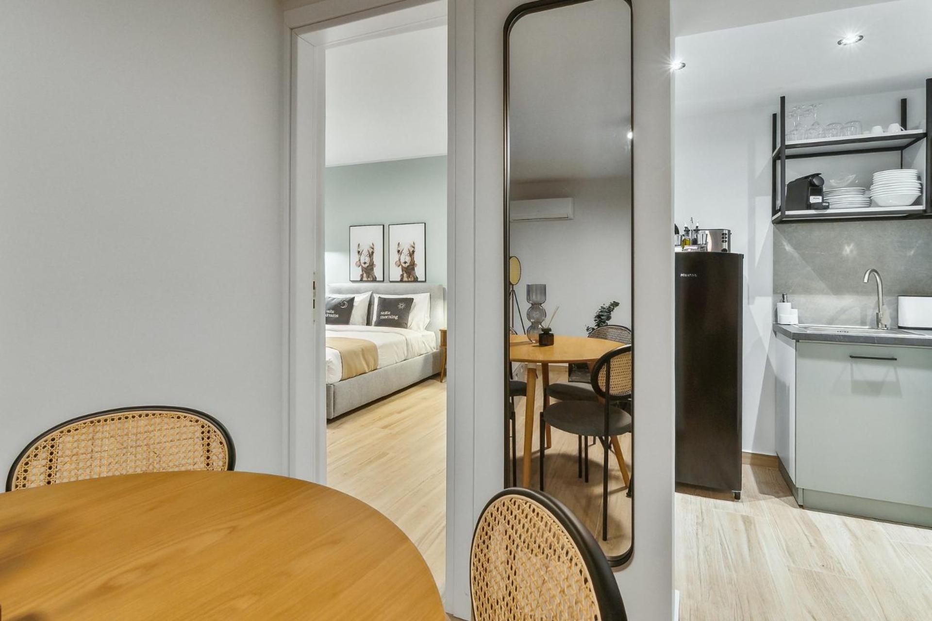Limehome Athens Solonos City Center Phòng bức ảnh