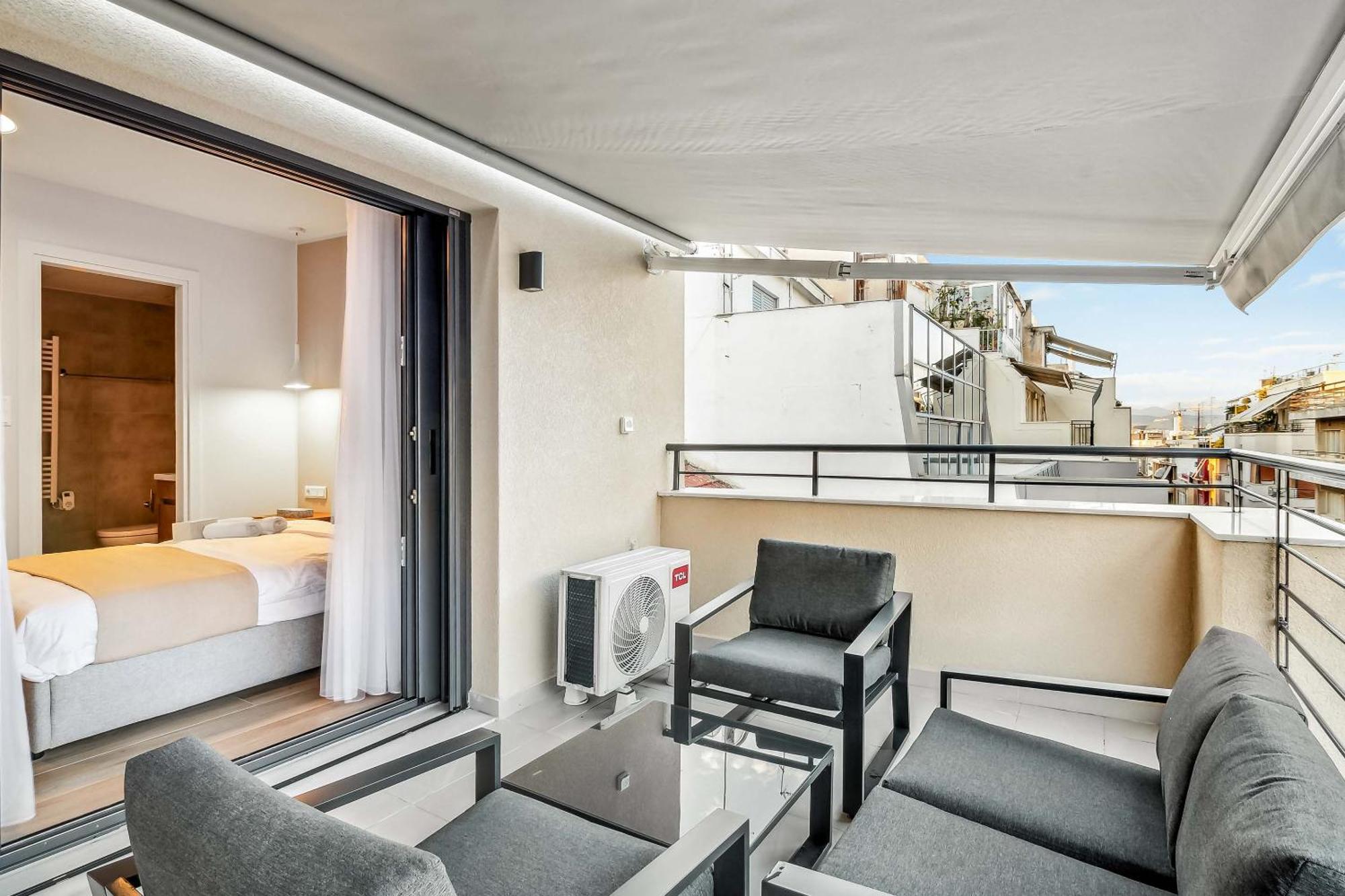 Limehome Athens Solonos City Center Ngoại thất bức ảnh
